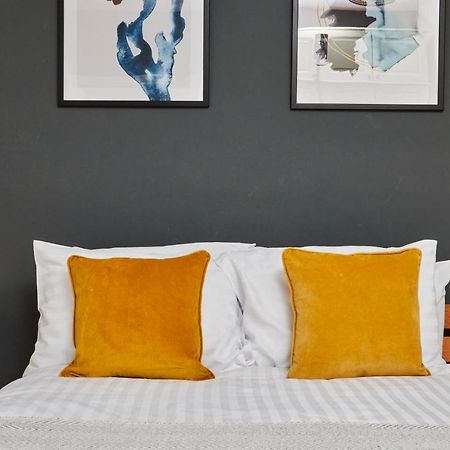 Stylish 2 Bedroom Flat - Close To Newcastle City Centre 盖茨黑德 外观 照片