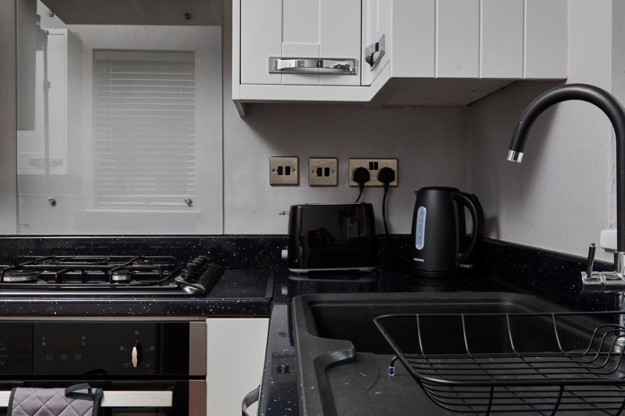 Stylish 2 Bedroom Flat - Close To Newcastle City Centre 盖茨黑德 外观 照片