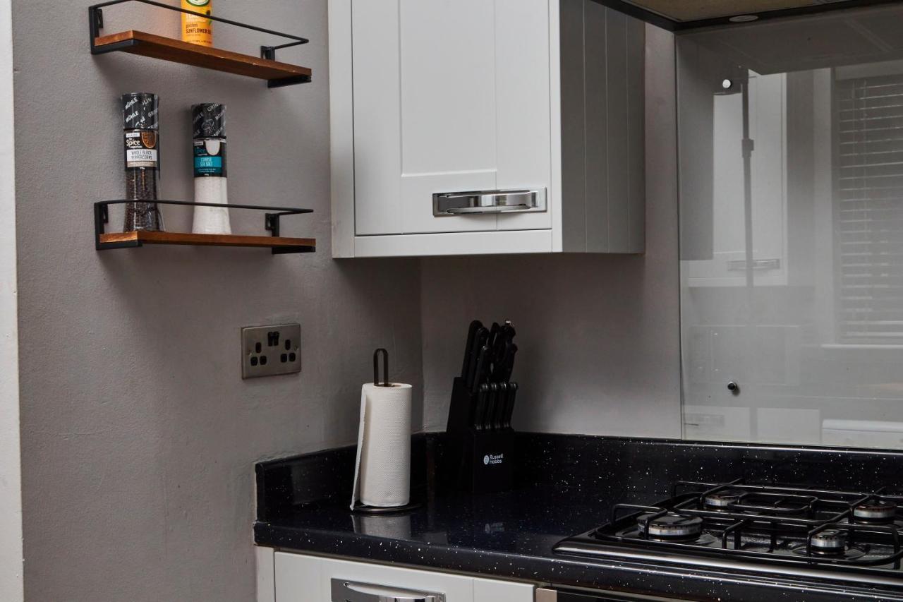 Stylish 2 Bedroom Flat - Close To Newcastle City Centre 盖茨黑德 外观 照片